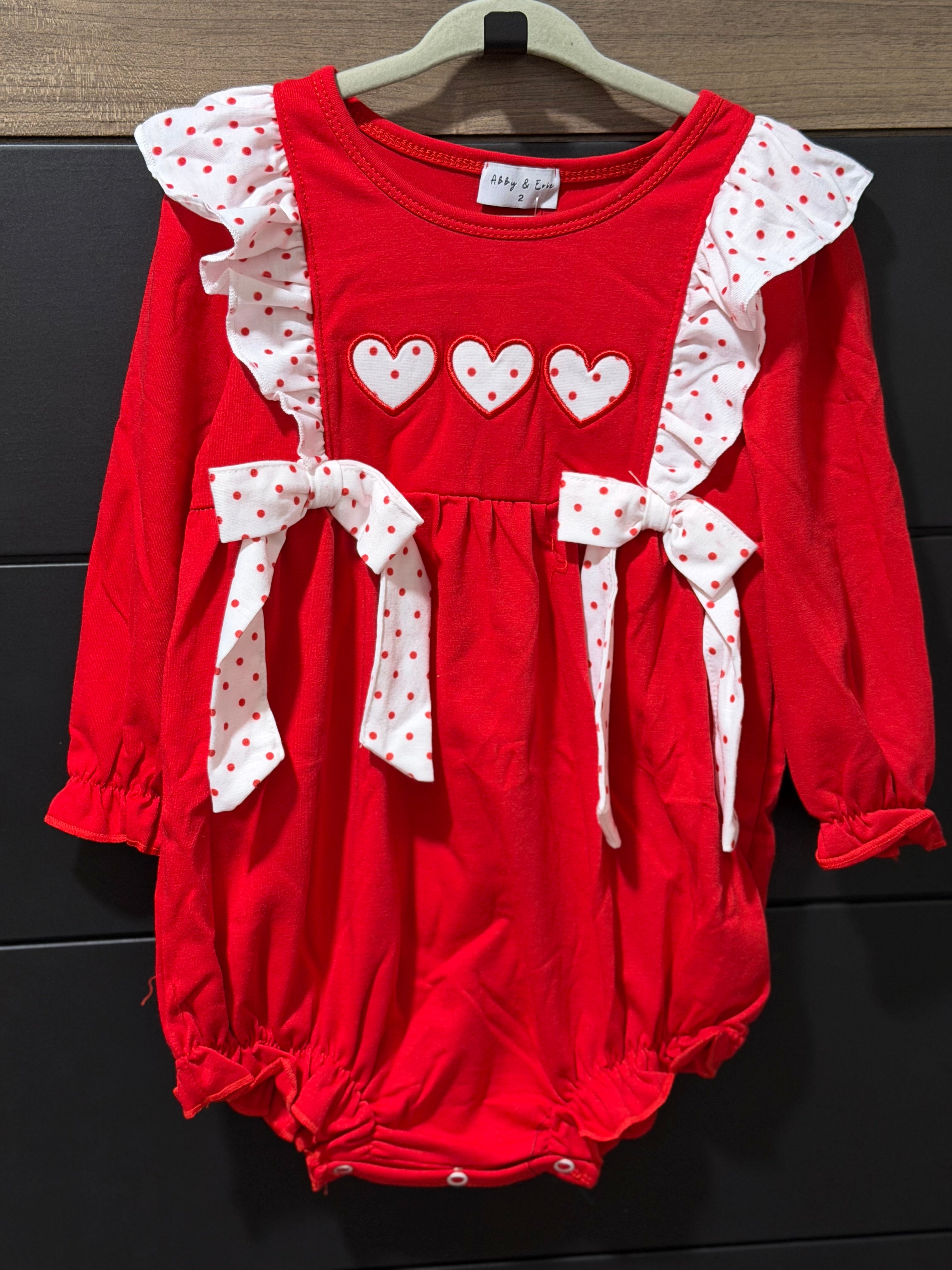 Heart Appliqué Ruffle Bubble
